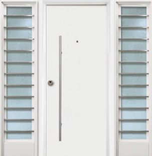 Puerta de seguridad modelo Liso acabado blanco con fijo lateral a ambos lados, de barrotes acero inoxidable.